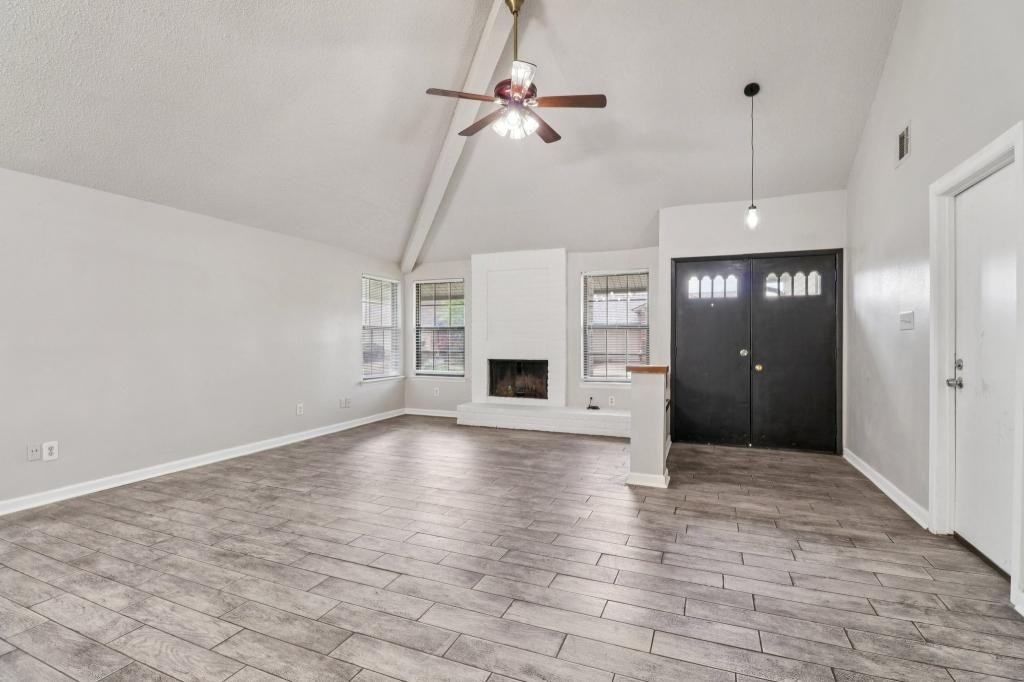 11306 Bayou Place Ln - Photo 2 of 13