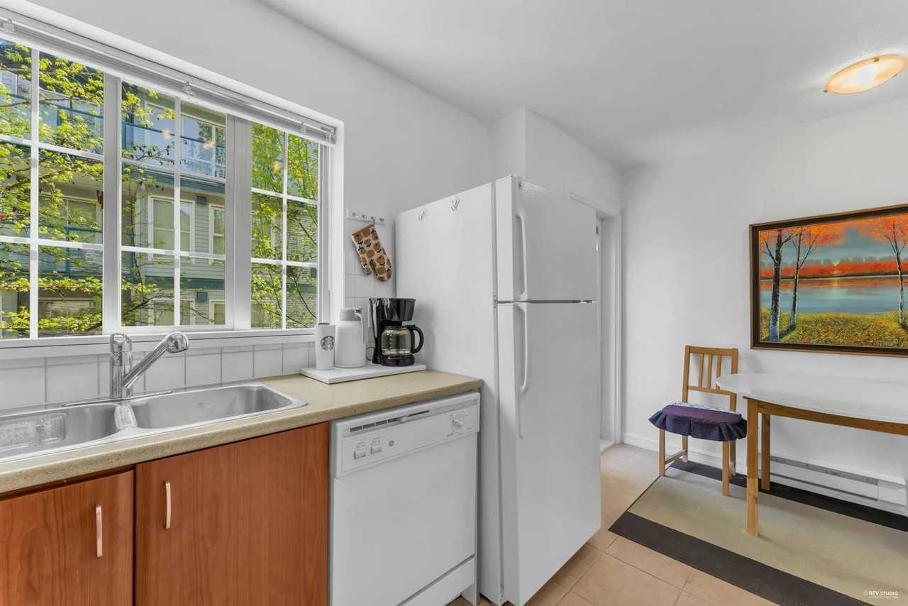 14855 100 Avenue #60 - Photo 4 of 26