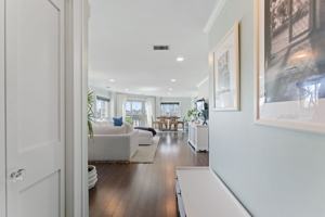 featured image of 104 North St ##804