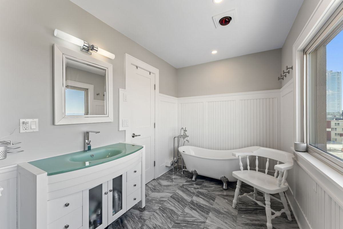 104 North St ##804 - Photo 2 of 22