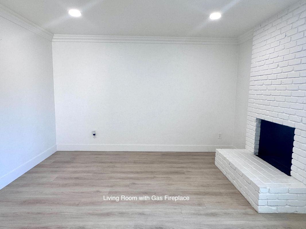 2863 Carmar Way - Photo 3 of 23