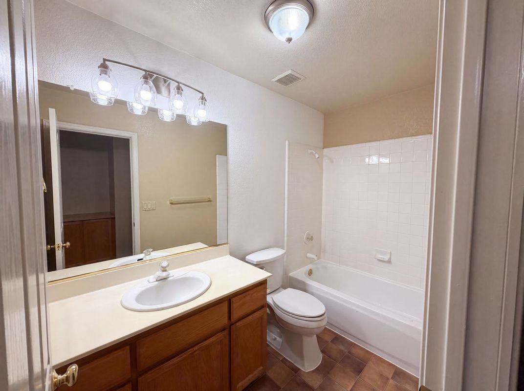 5344 Swindon Rd - Photo 3 of 39