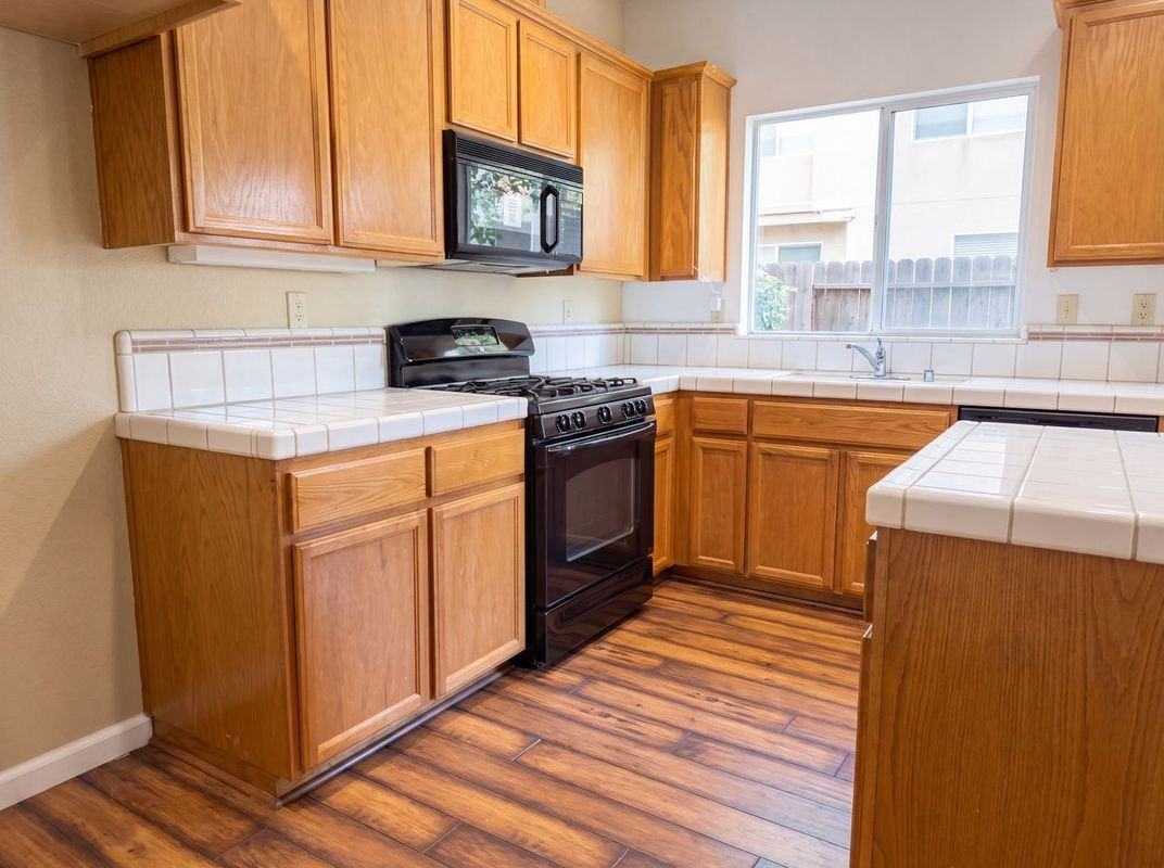 5344 Swindon Rd - Photo 6 of 39