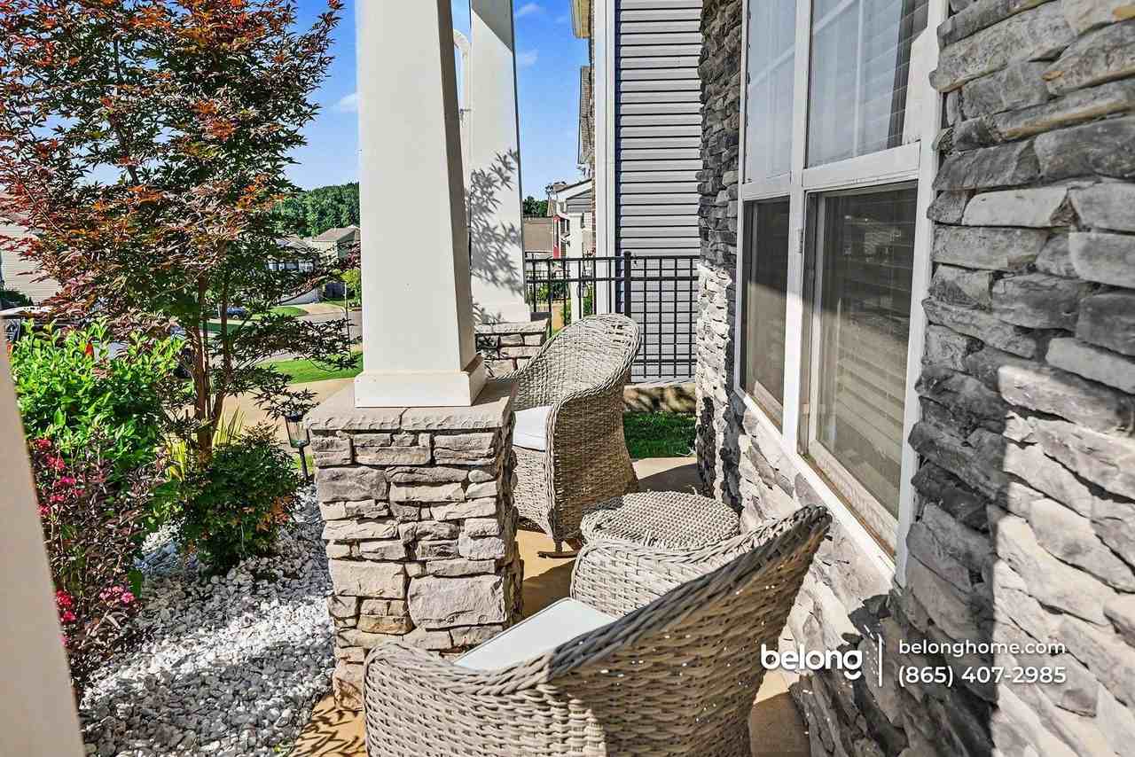 12145 Lillibridge Crossing Ln - Photo 5 of 28