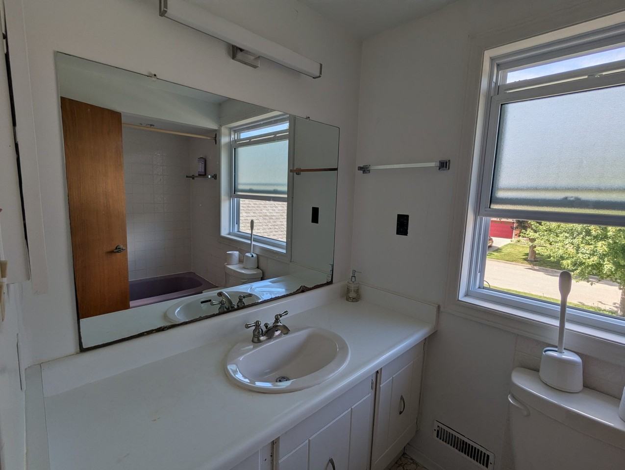 397 Stillmeadow Circle - Photo 3 of 18