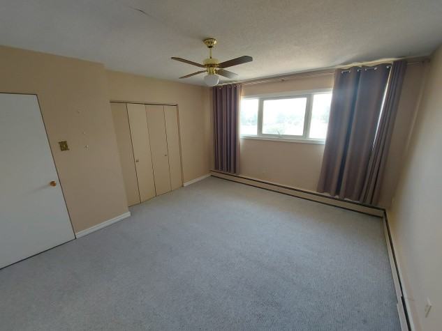 3606 57 Ave - Photo 7 of 13