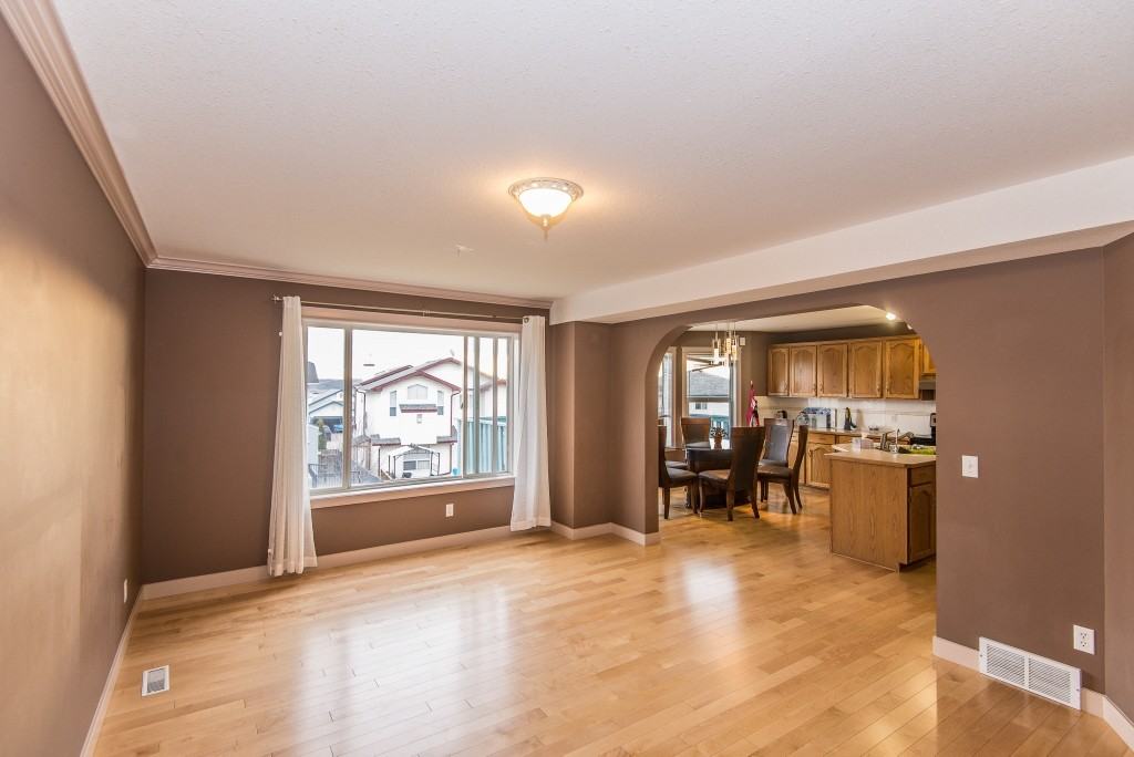 131 Tuscarora Mews Nw - Photo 4 of 14