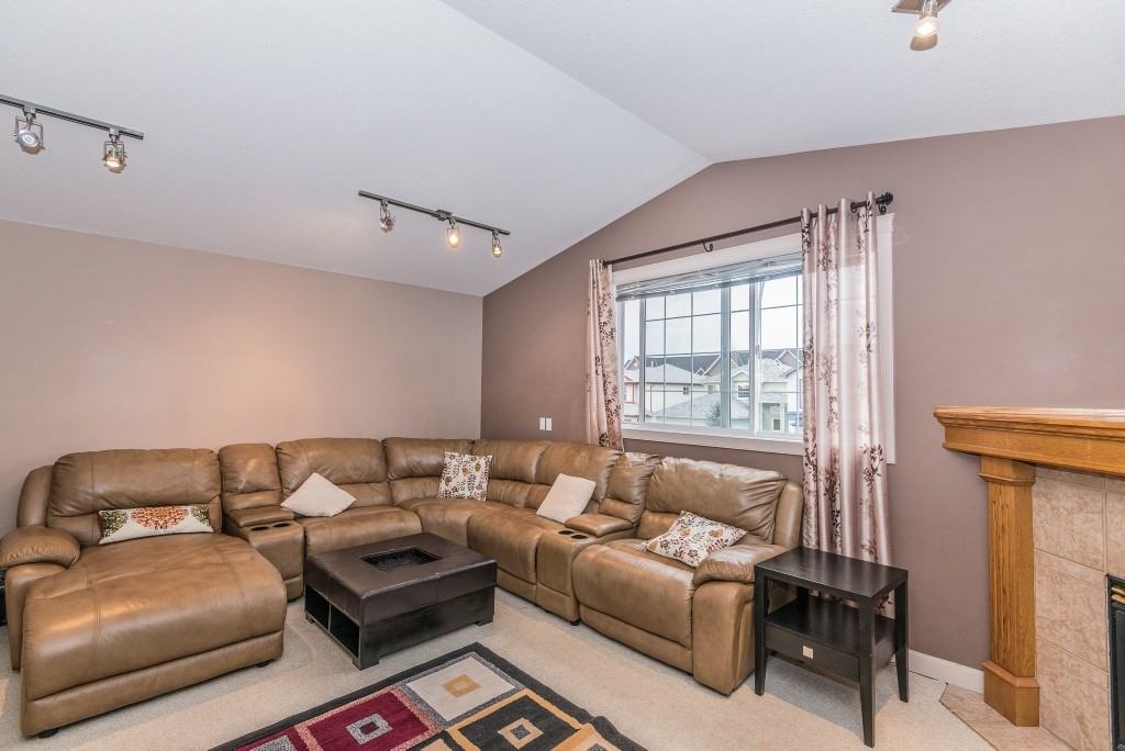 131 Tuscarora Mews Nw - Photo 6 of 14