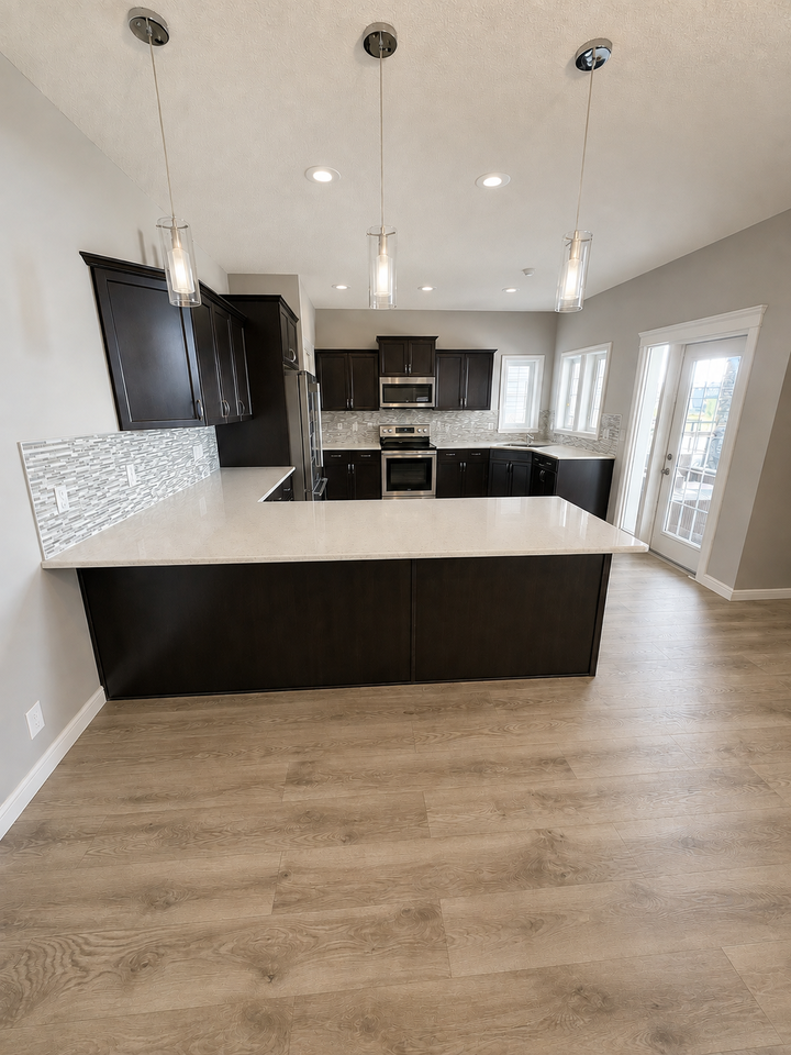 7617 177 Ave Nw - Photo 3 of 19