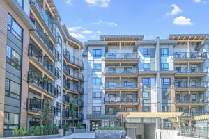 featured image of 8233 208b St