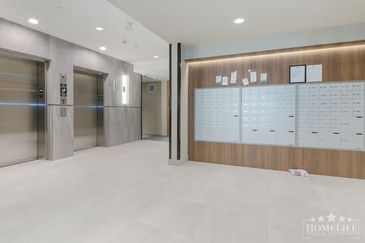 8233 208b St - Photo 4 of 22