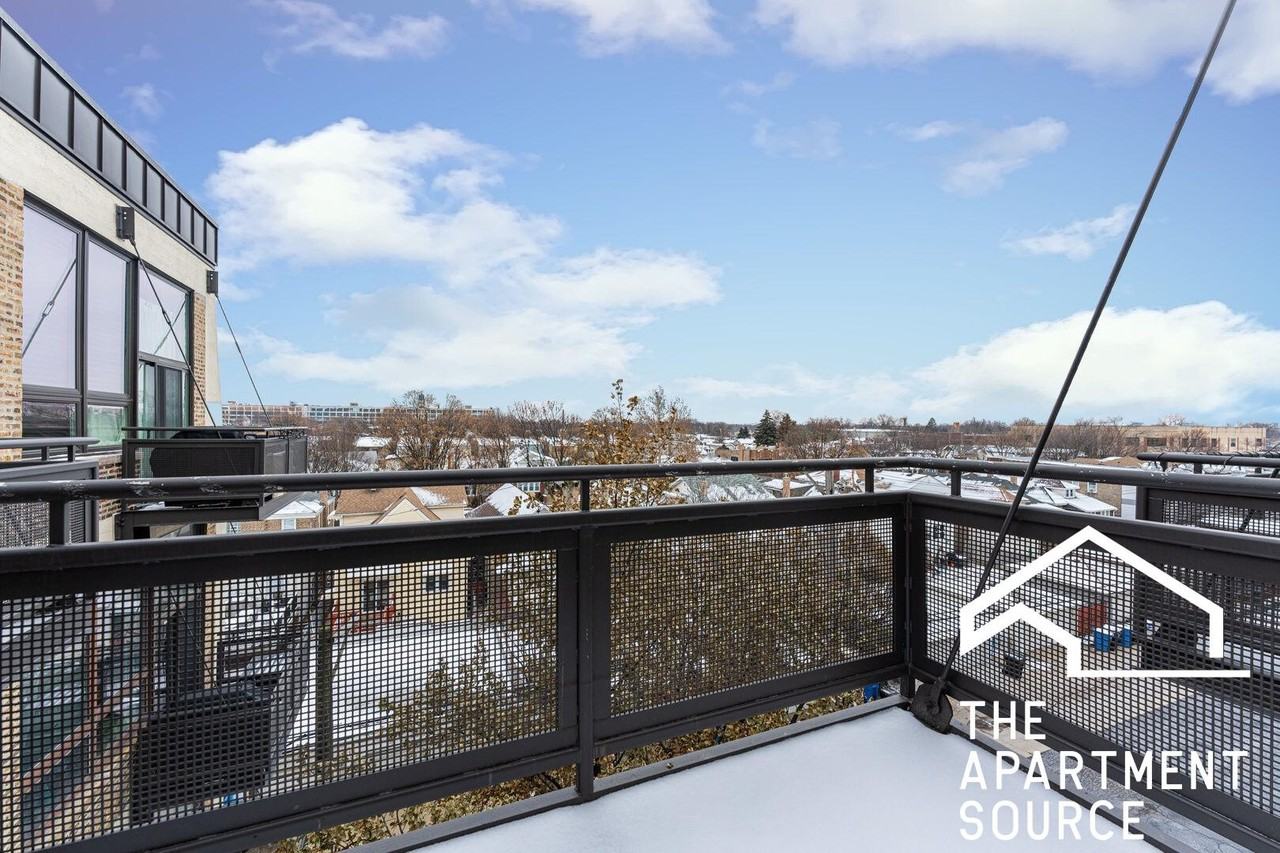 4131 W Belmont Ave #413 - Photo 7 of 22