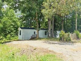 featured image of 261 Bluebird Ln #1