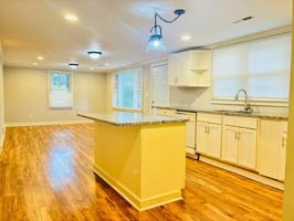 featured image of 456 Lakeshore Pl Nw