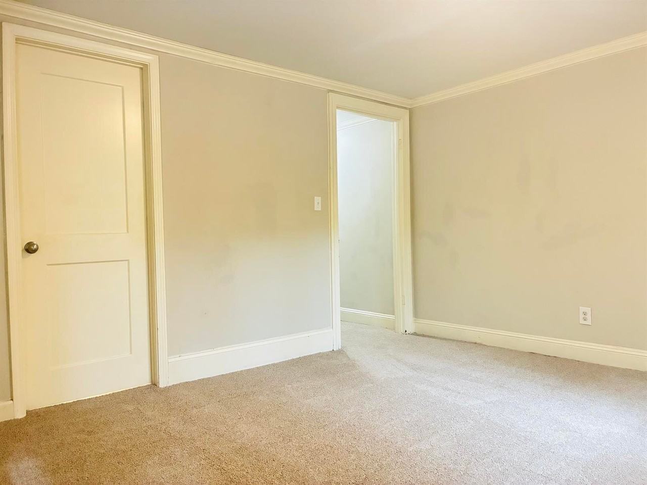 456 Lakeshore Pl Nw - Photo 5 of 21