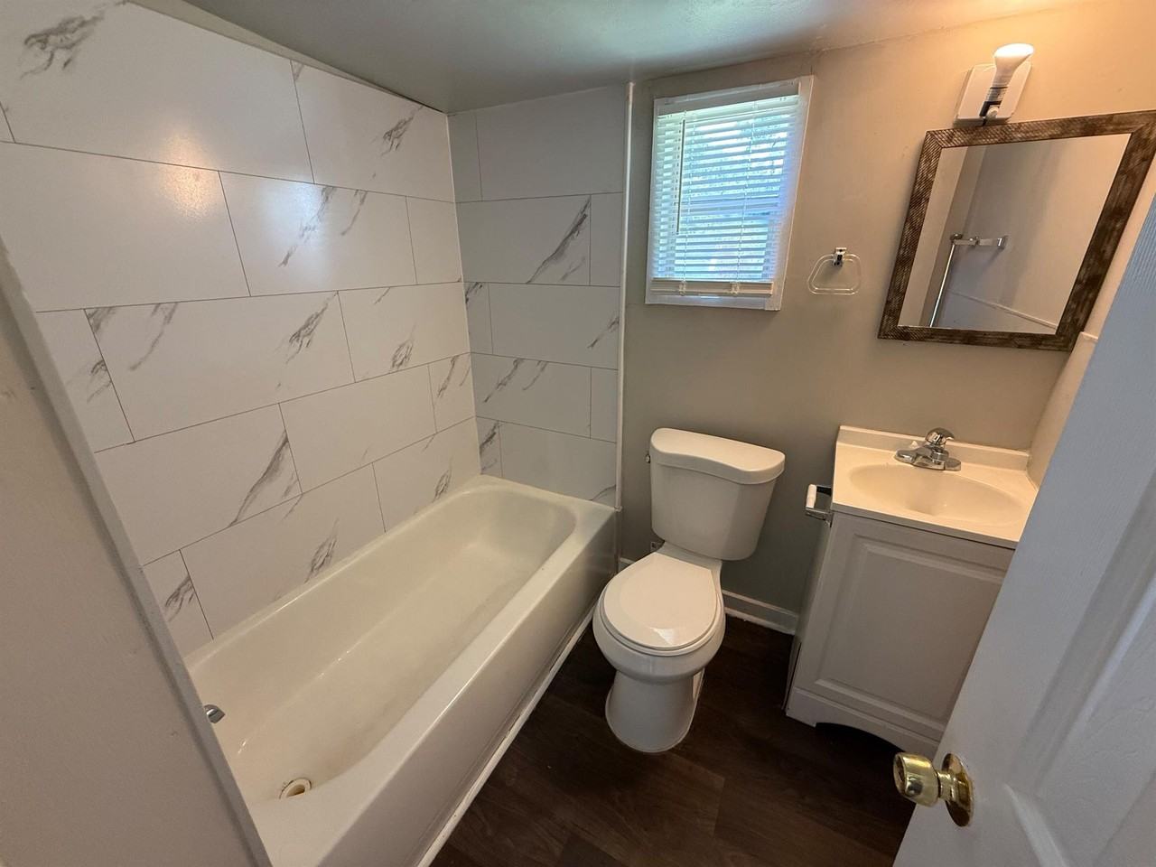 1336 Caldwell St - Photo 3 of 20