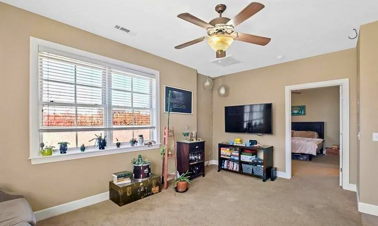 Garrett & Associates LLC Five Plex - Photo 6 of 24