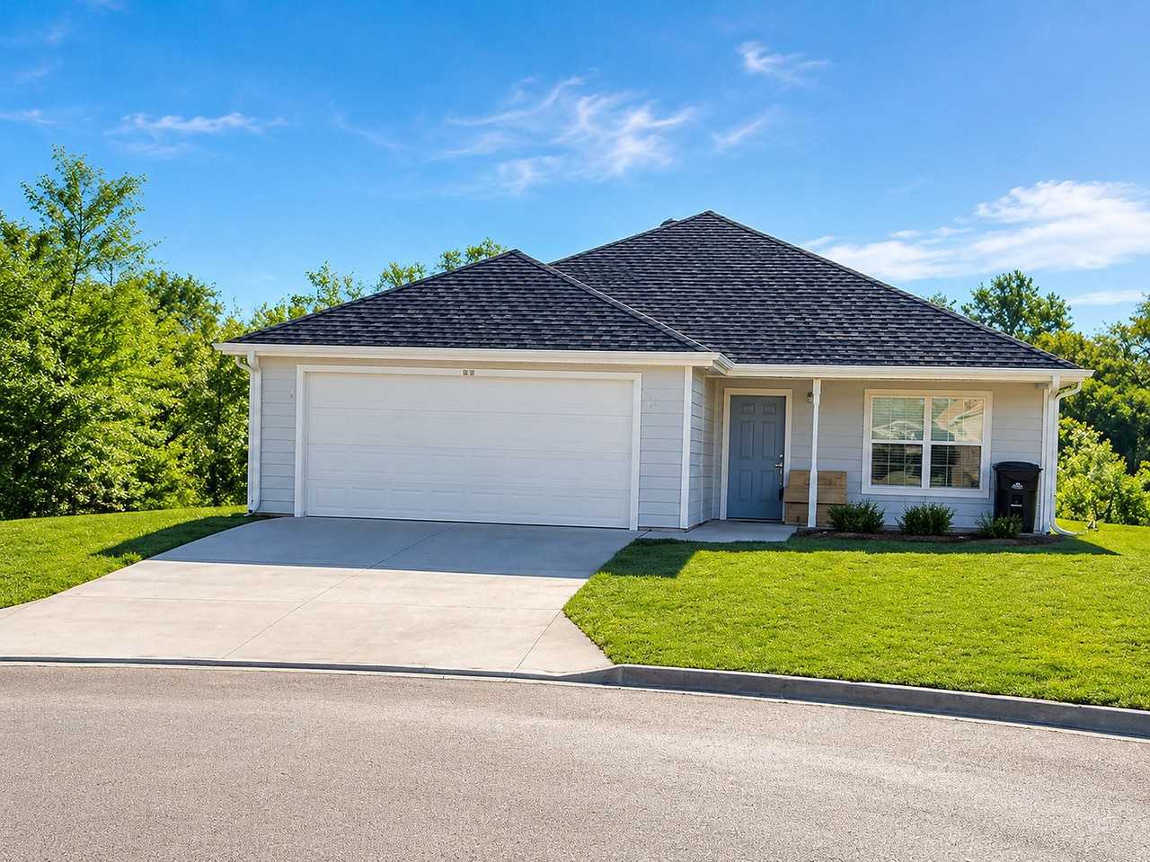 Meadowbrook Estates | Comfortable Single - Photo 3 of 13