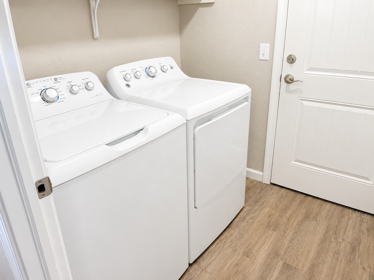 Meadowbrook Estates | Comfortable Single - Photo 6 of 13