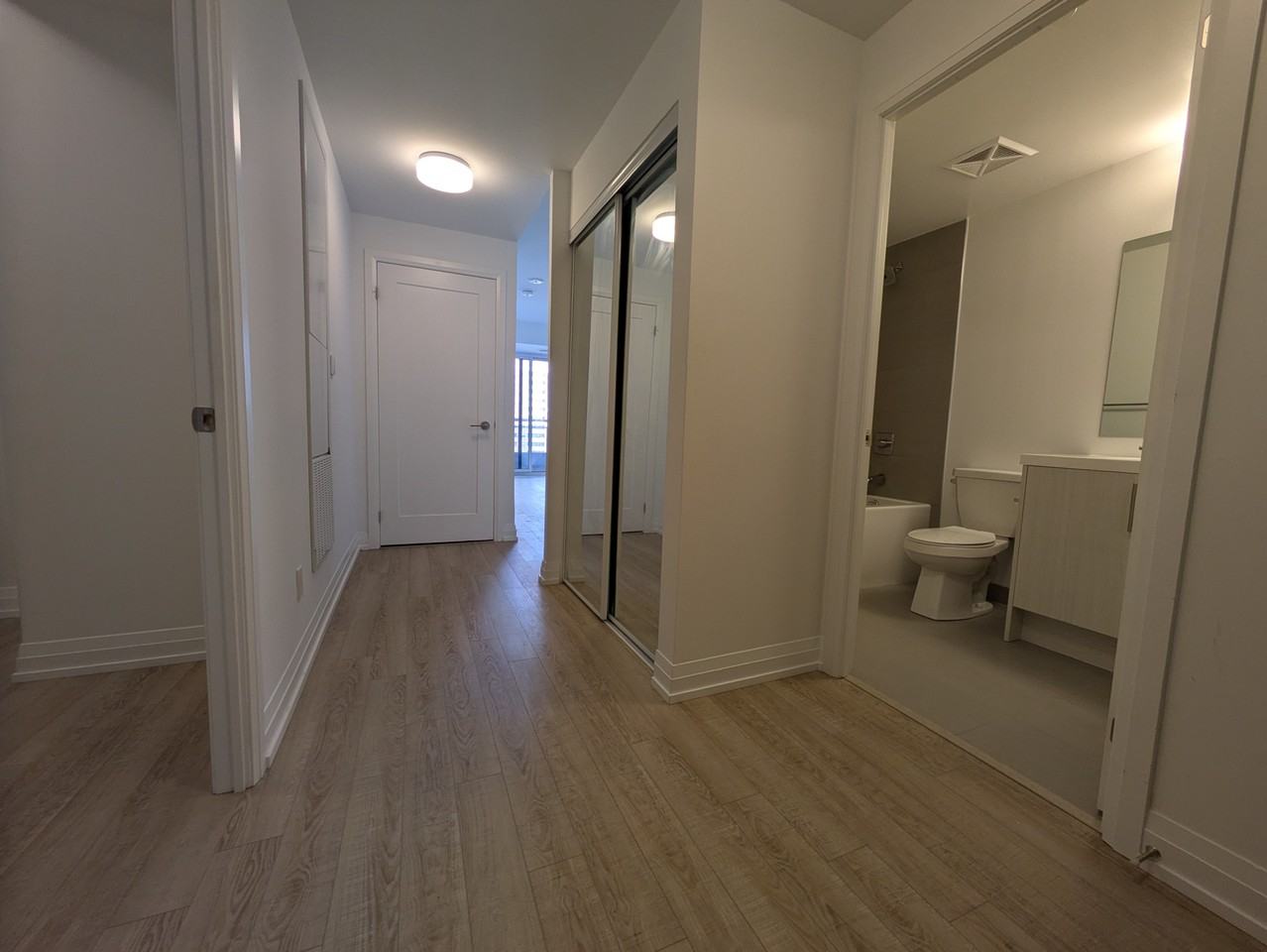 286 Main St #1606 - Photo 3 of 30