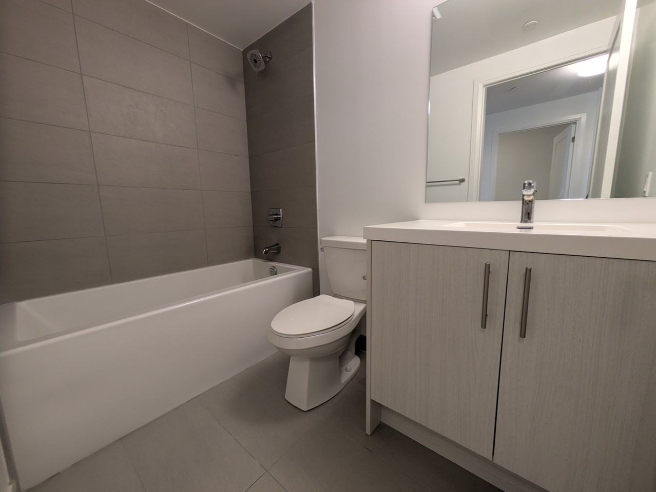 286 Main St #1606 - Photo 5 of 30