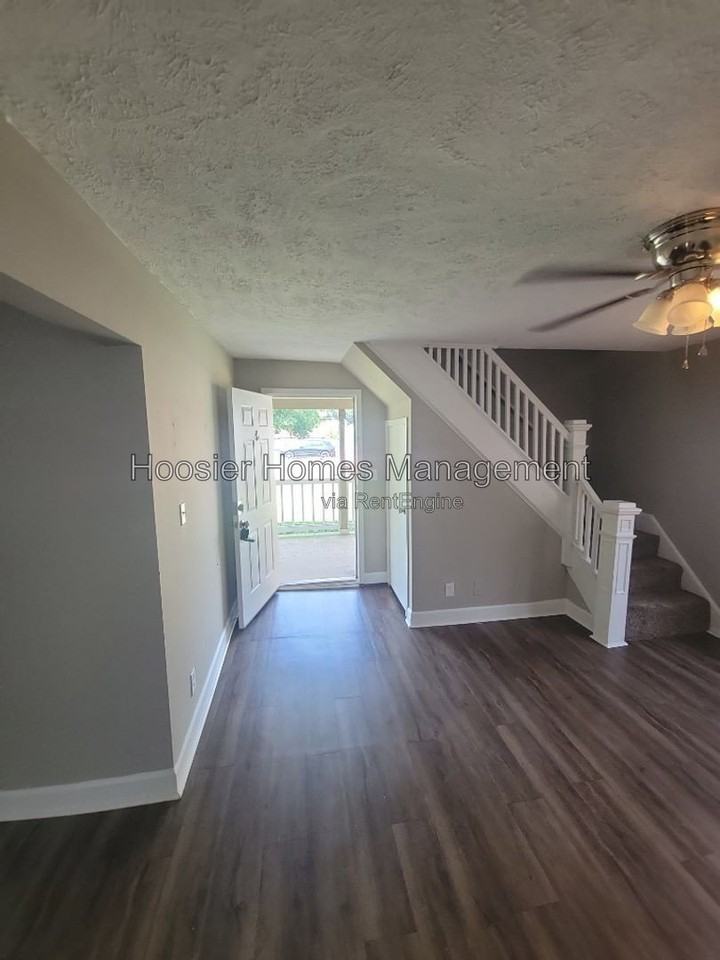 627 Bernard Ave - Photo 6 of 25