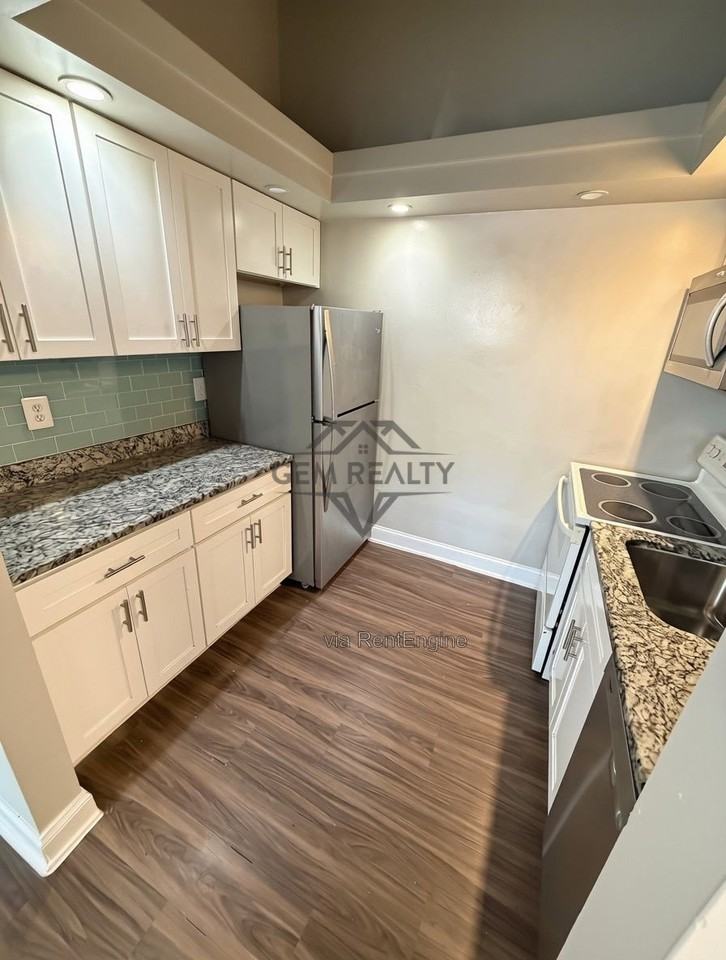 13443 Millwood Dr #23 - Photo 4 of 18