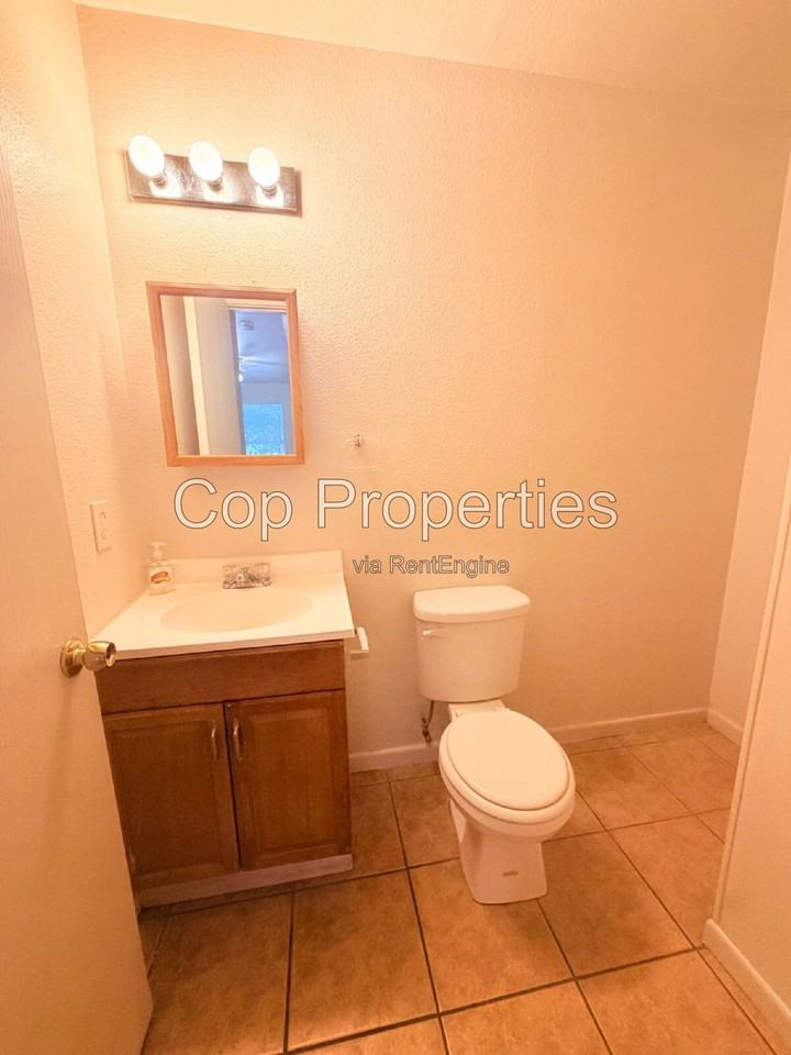 6701 Brothers Ln - Photo 6 of 13