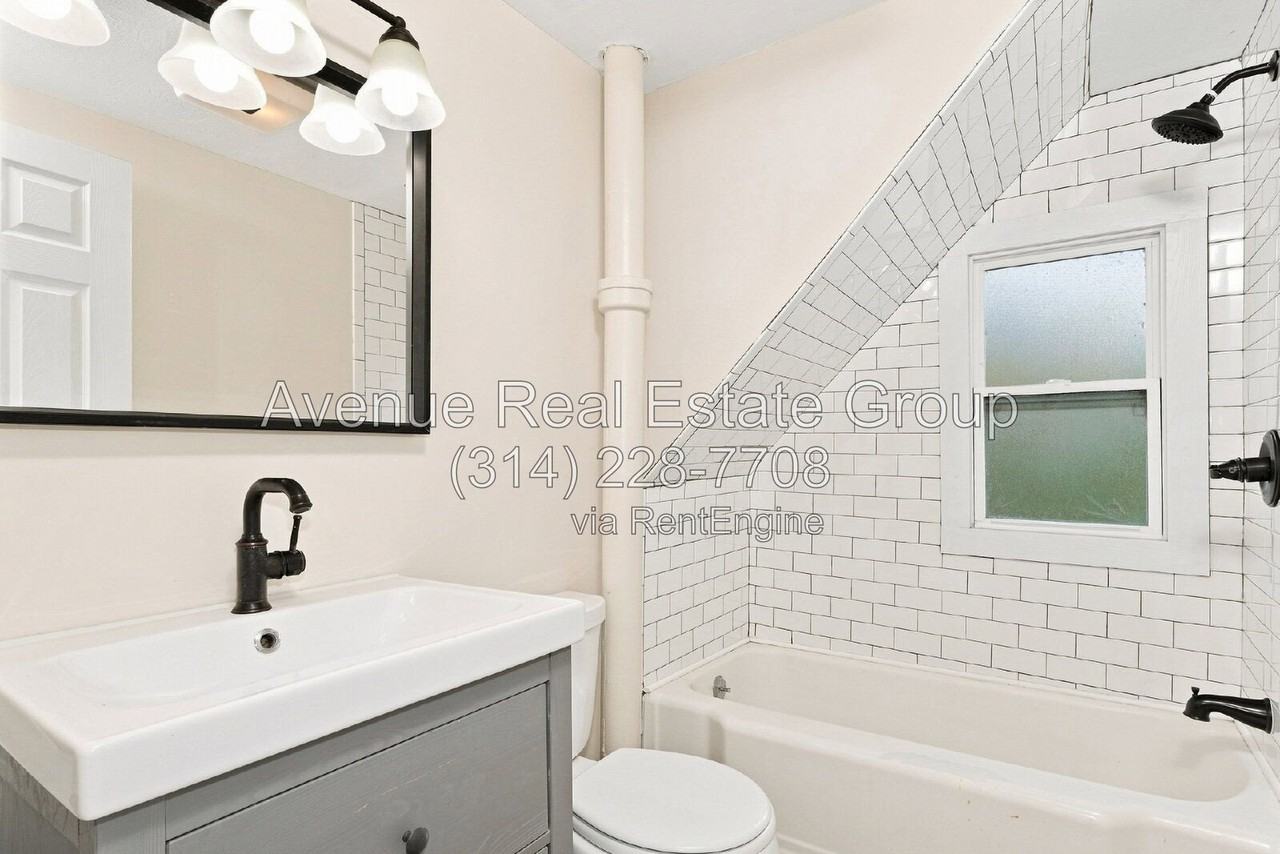 1825 N 3rd St - Photo 6 of 10