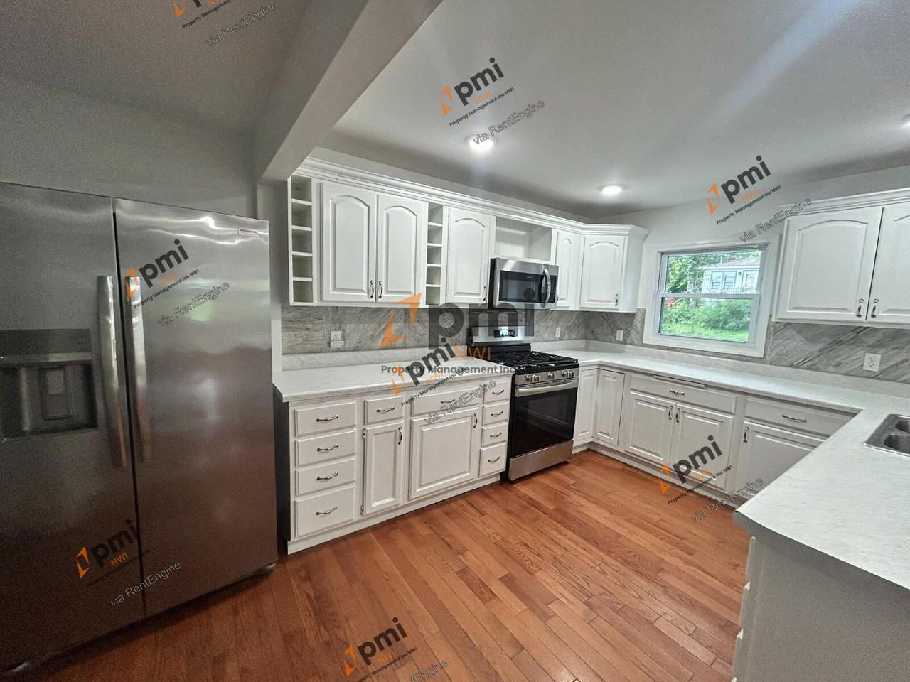 8039 W 127th Ln - Photo 4 of 21