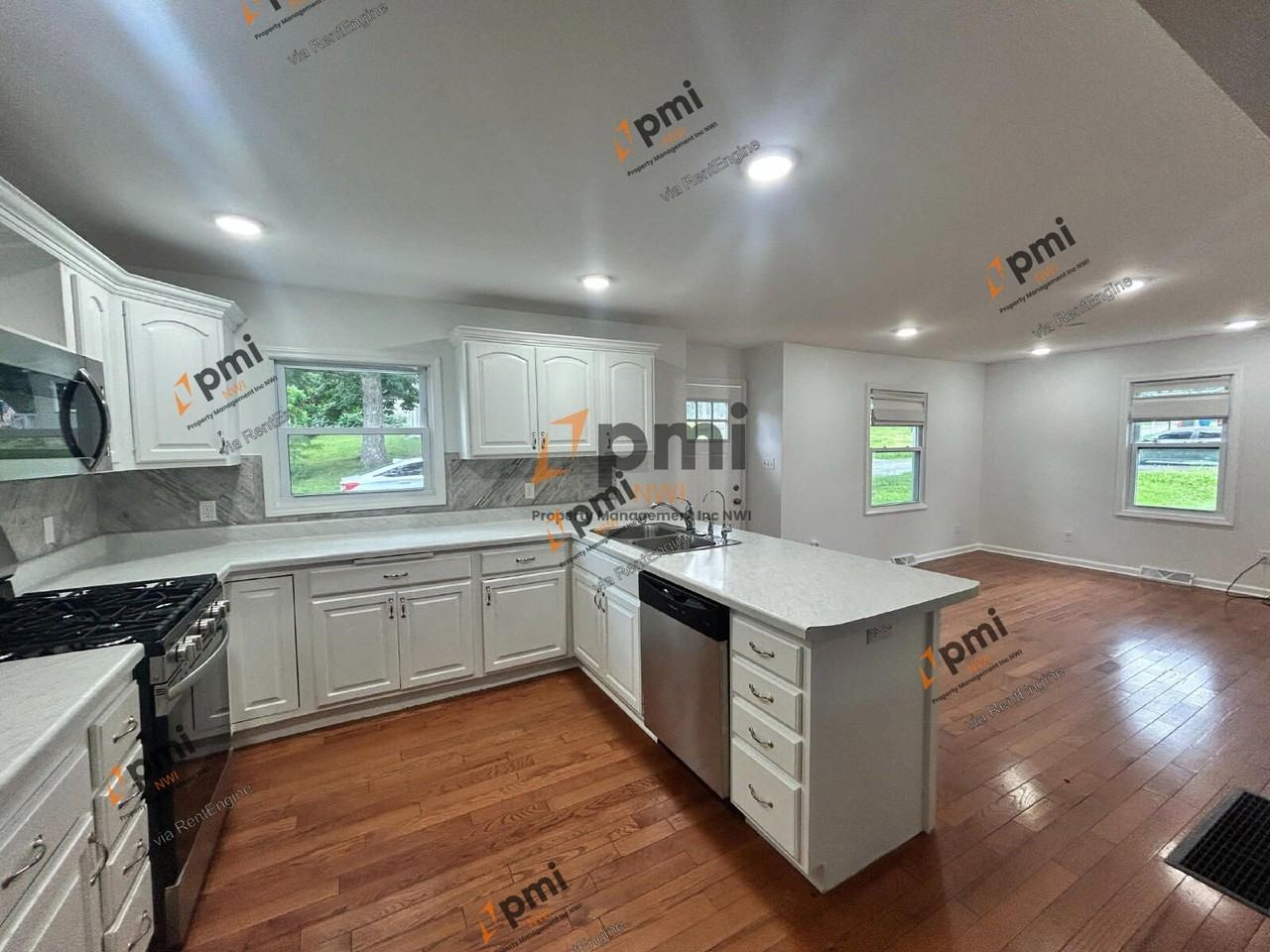 8039 W 127th Ln - Photo 5 of 21