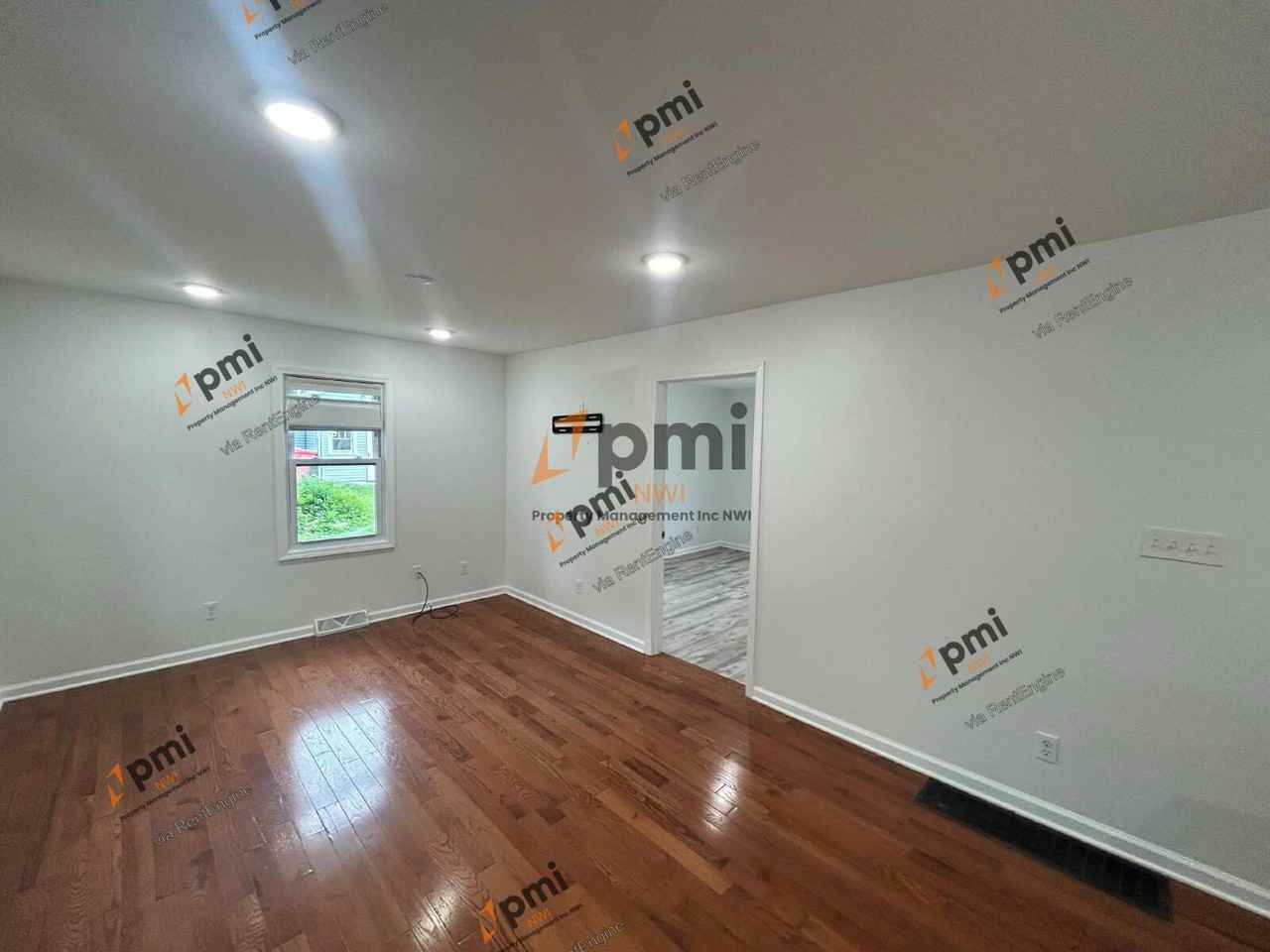 8039 W 127th Ln - Photo 6 of 21