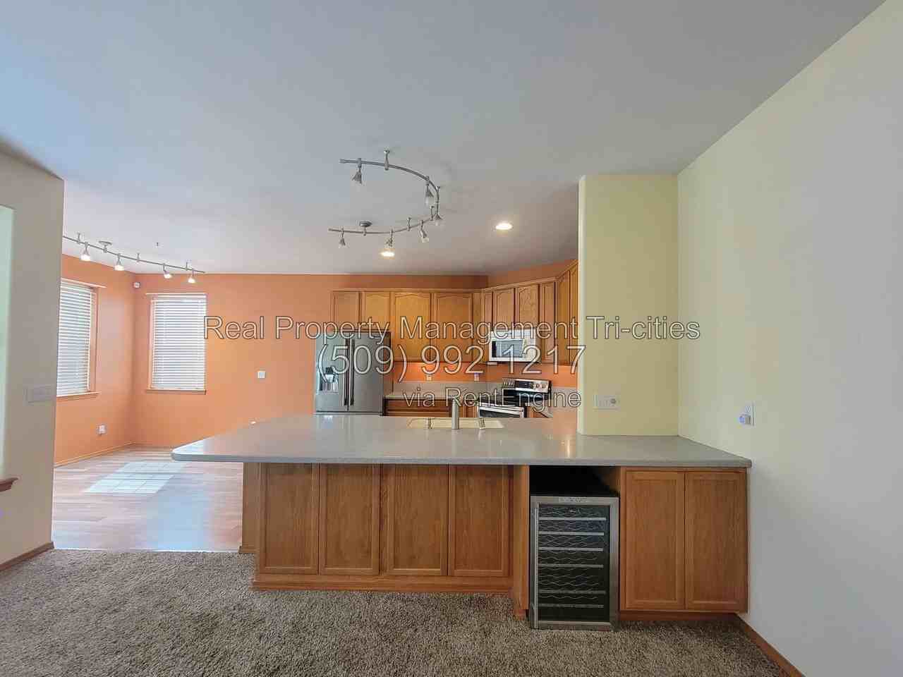 4111 Joshua Dr - Photo 5 of 24