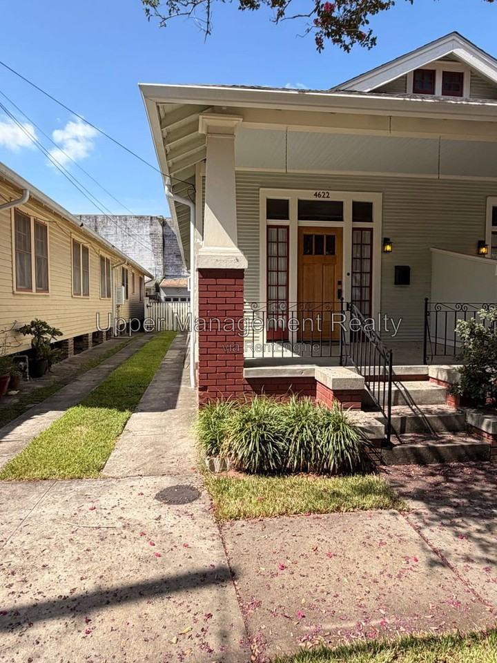 4622 Toulouse St - Photo 2 of 17