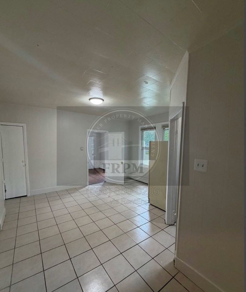 2201 Purchase St #2S - Photo 7 of 19