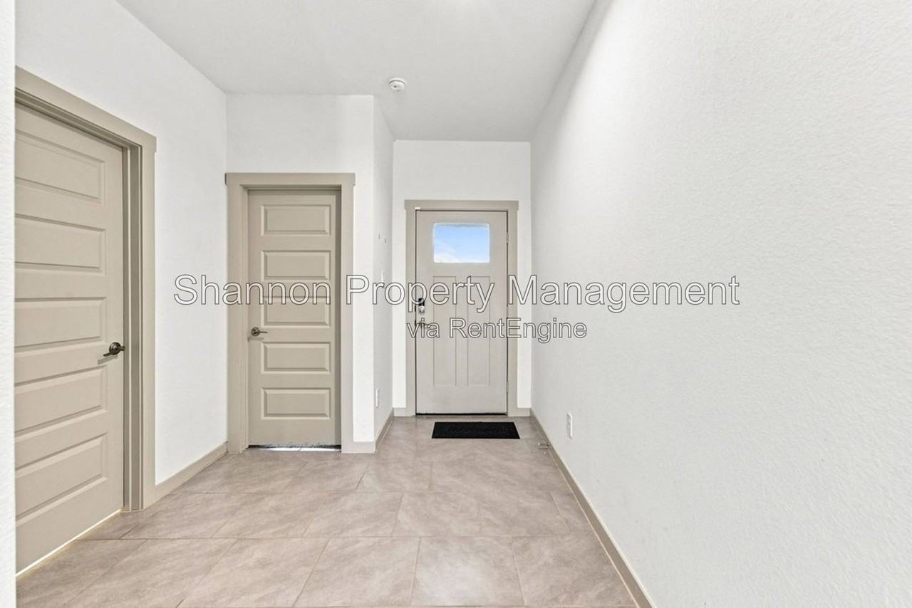 6906 Aspen Highlands Ct - Photo 3 of 24