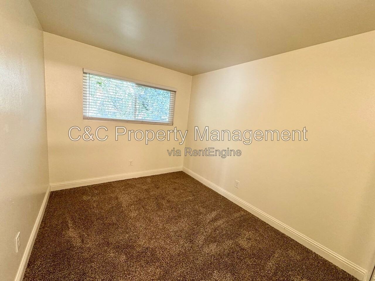 2080 Withers Ave #1 - Photo 7 of 8