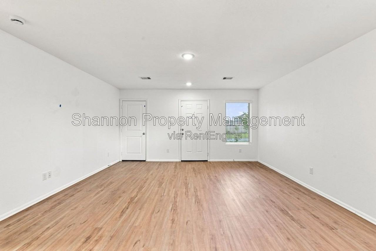 7227 Gorrion Dr - Photo 3 of 24