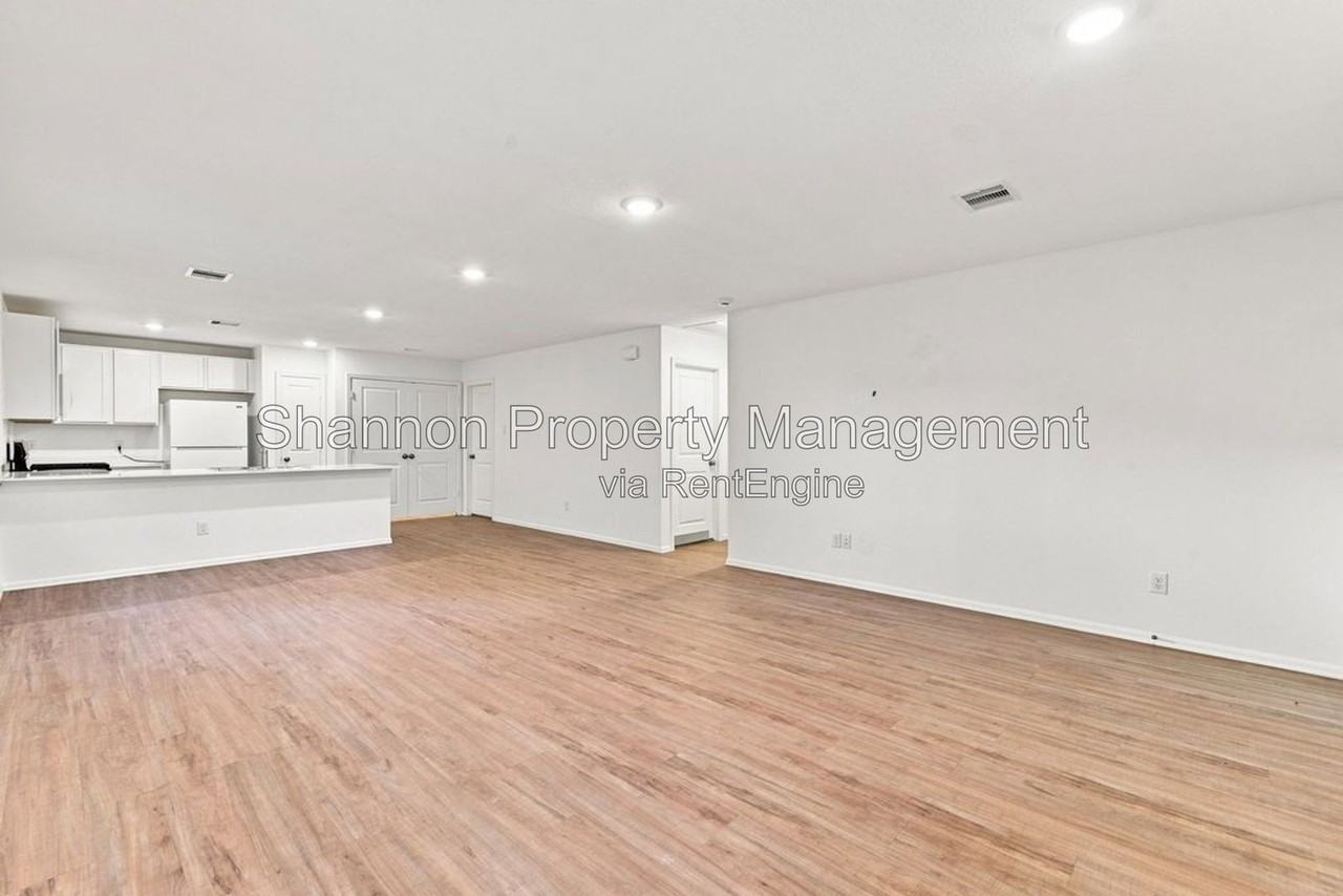 7227 Gorrion Dr - Photo 4 of 24