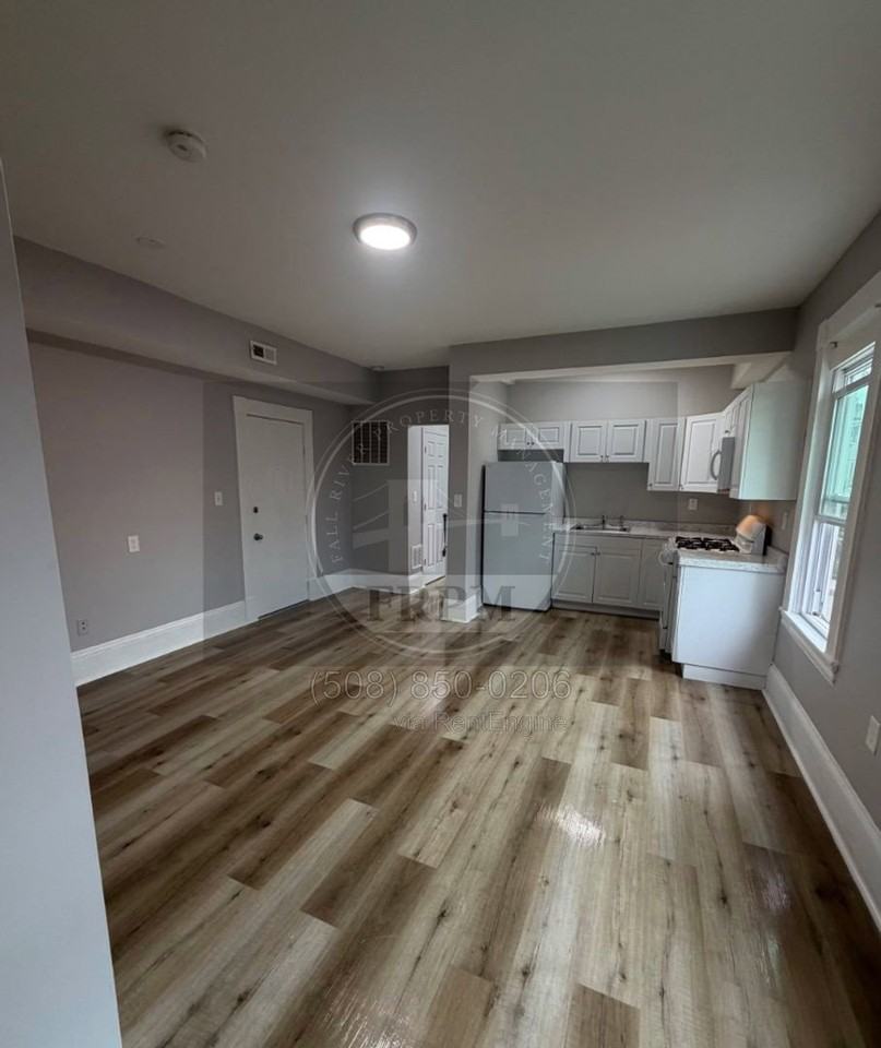 106 Cherry St #2 - Photo 5 of 15