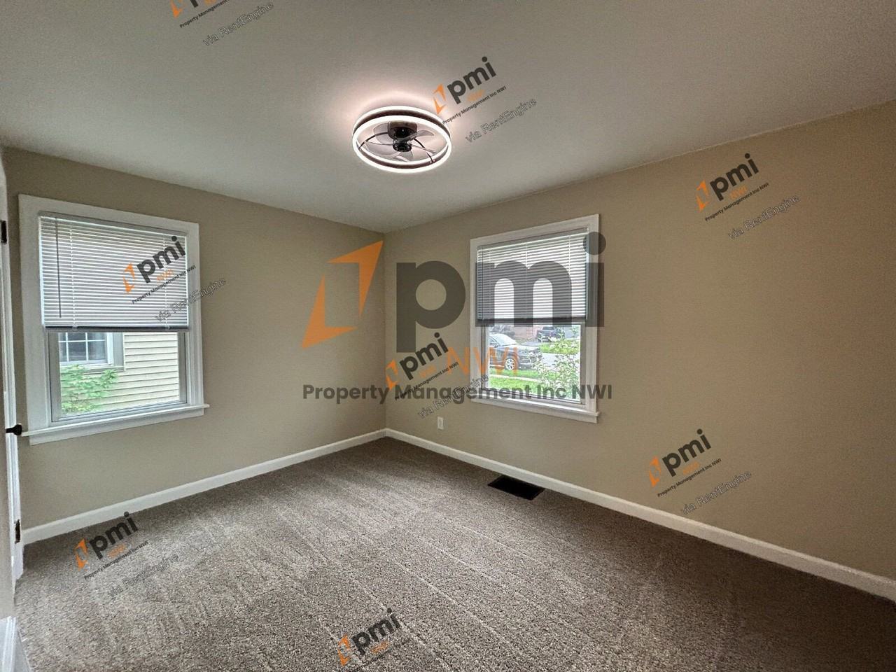 1110 Lafayette St - Photo 7 of 19