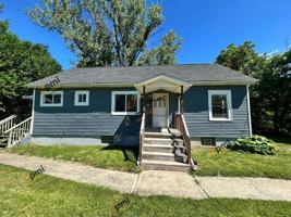 featured image of 13328 Edison St