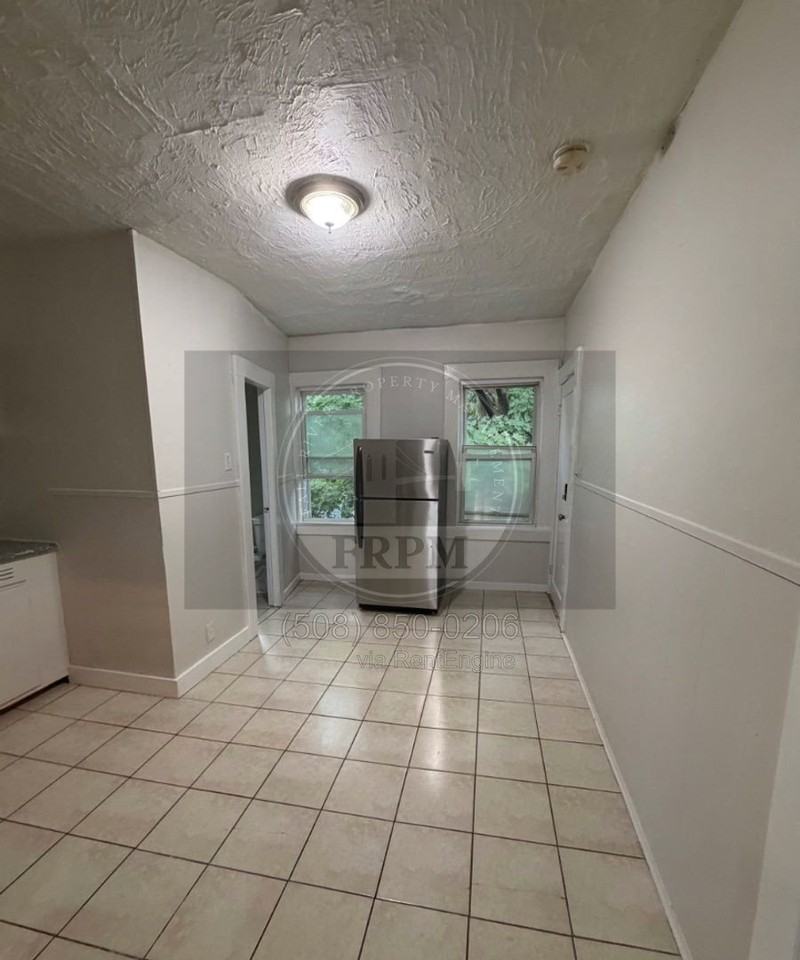 441 Rivet St #2E - Photo 2 of 17