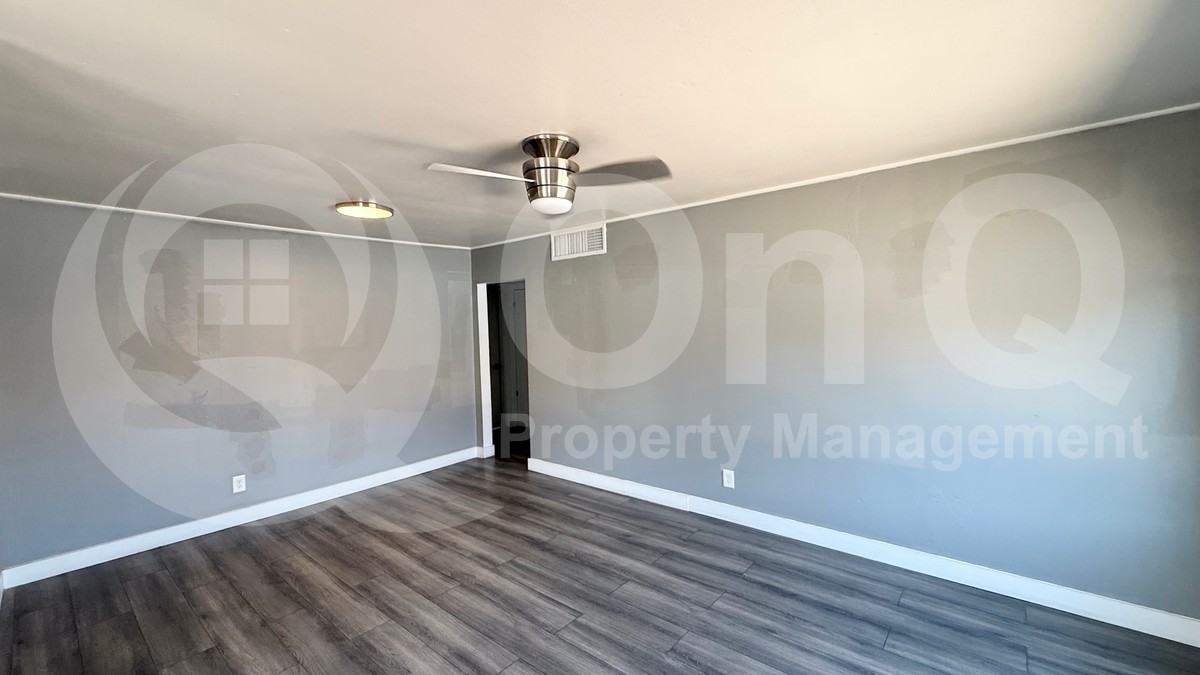 17 E Townley Ave - Photo 6 of 13