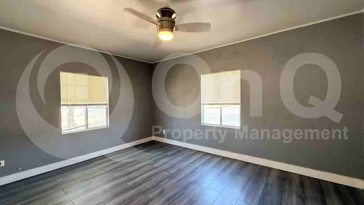17 E Townley Ave - Photo 7 of 13