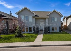 featured image of 132 Grand River Blvd W
