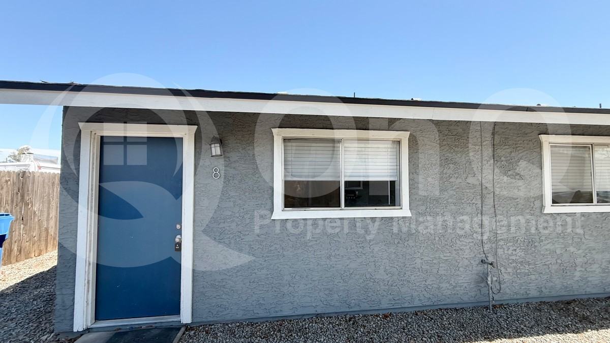 3004 E Waltann Ln #8 - Photo 3 of 23
