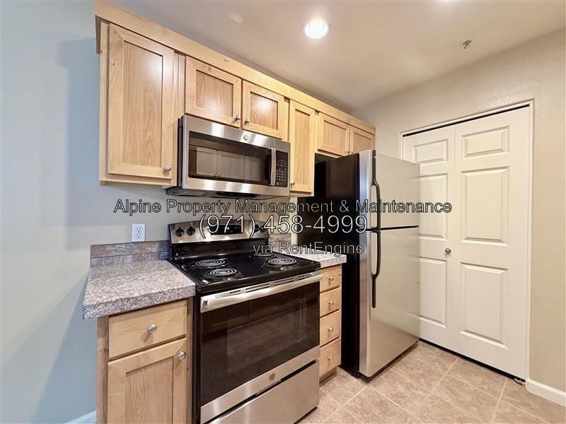 22836 Sw Forest Creek Dr #100 - Photo 4 of 23