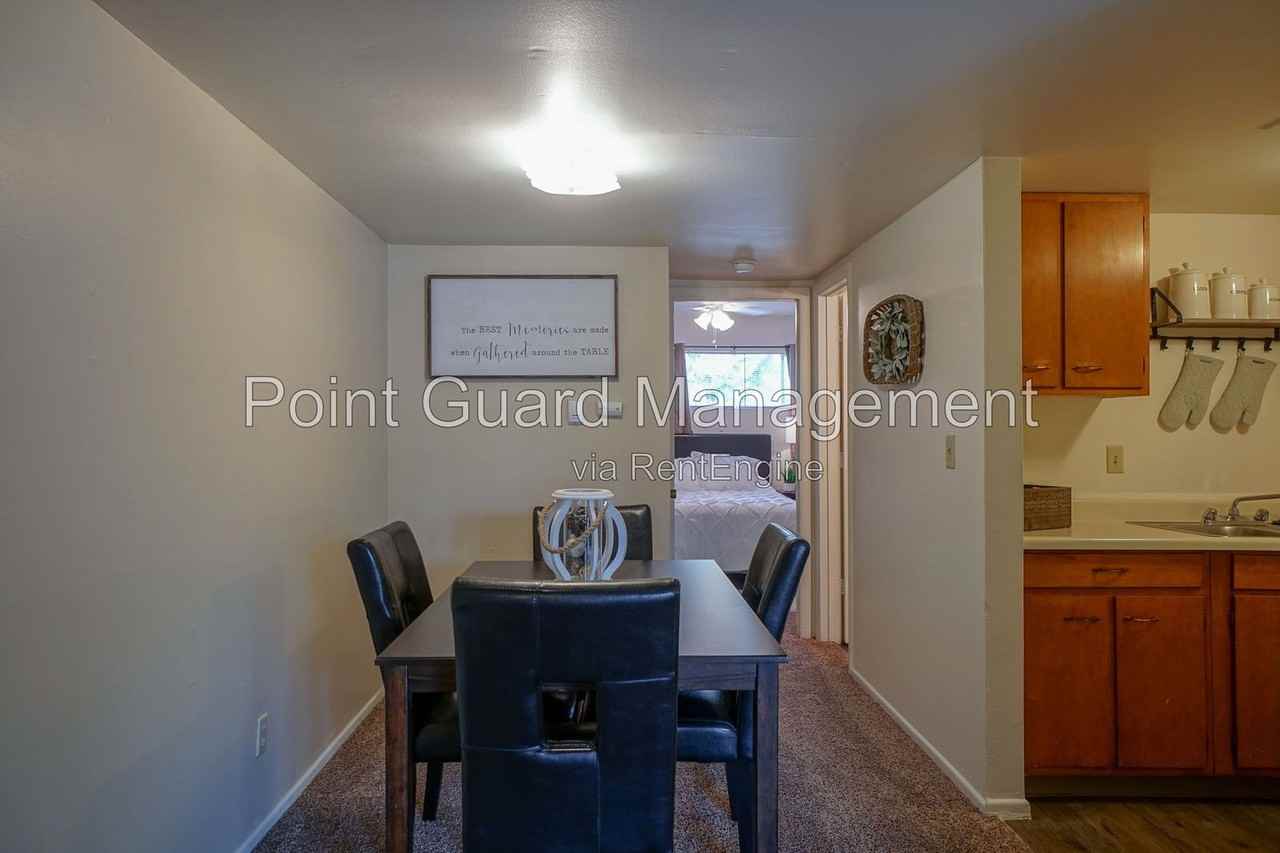 1509 Oxford Pl #9 - Photo 4 of 17