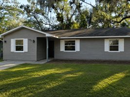 featured image of 20056 Suncrest Dr